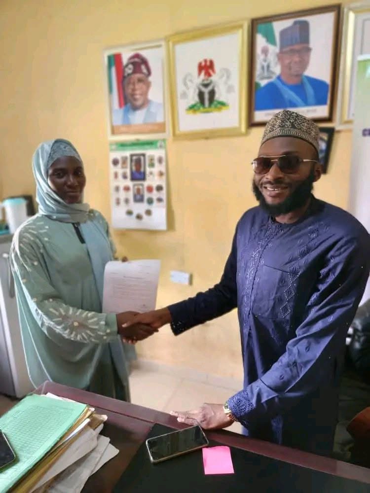 NSDRC Facilitates Permanent Employment for Deaf Woman in Nasarawa High Court Executive Chairman of the Nasarawa State Disability Rights Commission (NSDRC), Hon. Saleh Barde Keana
